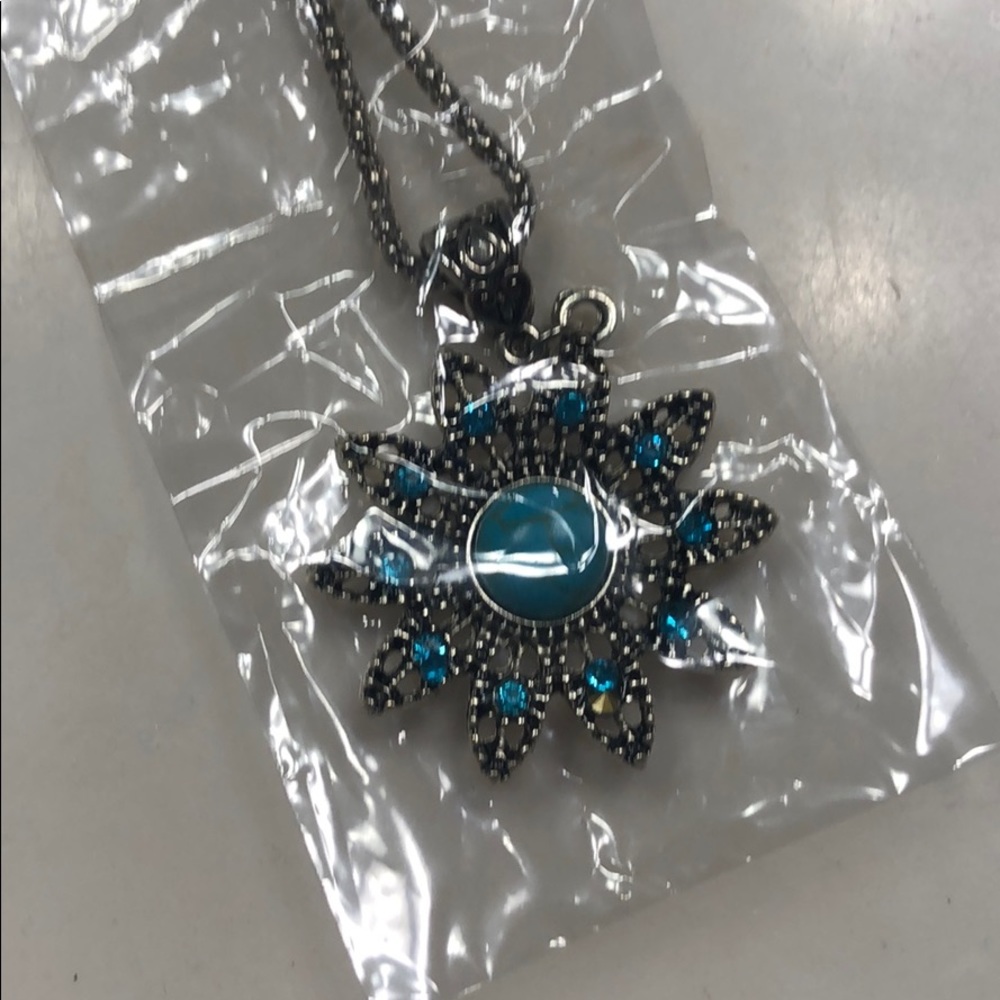 ⭐️Turquoise necklaces - Picture 3 of 4